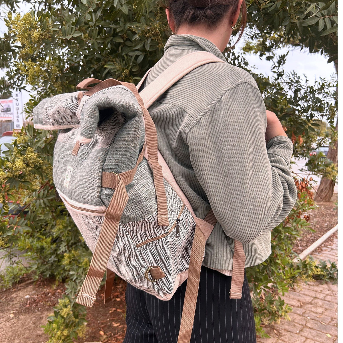 Hemp Trekking Roll-Top-Rucksack – Salbeigrün